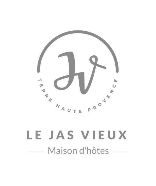 Le gîte du Jas Vieux Montfort  Extérieur photo